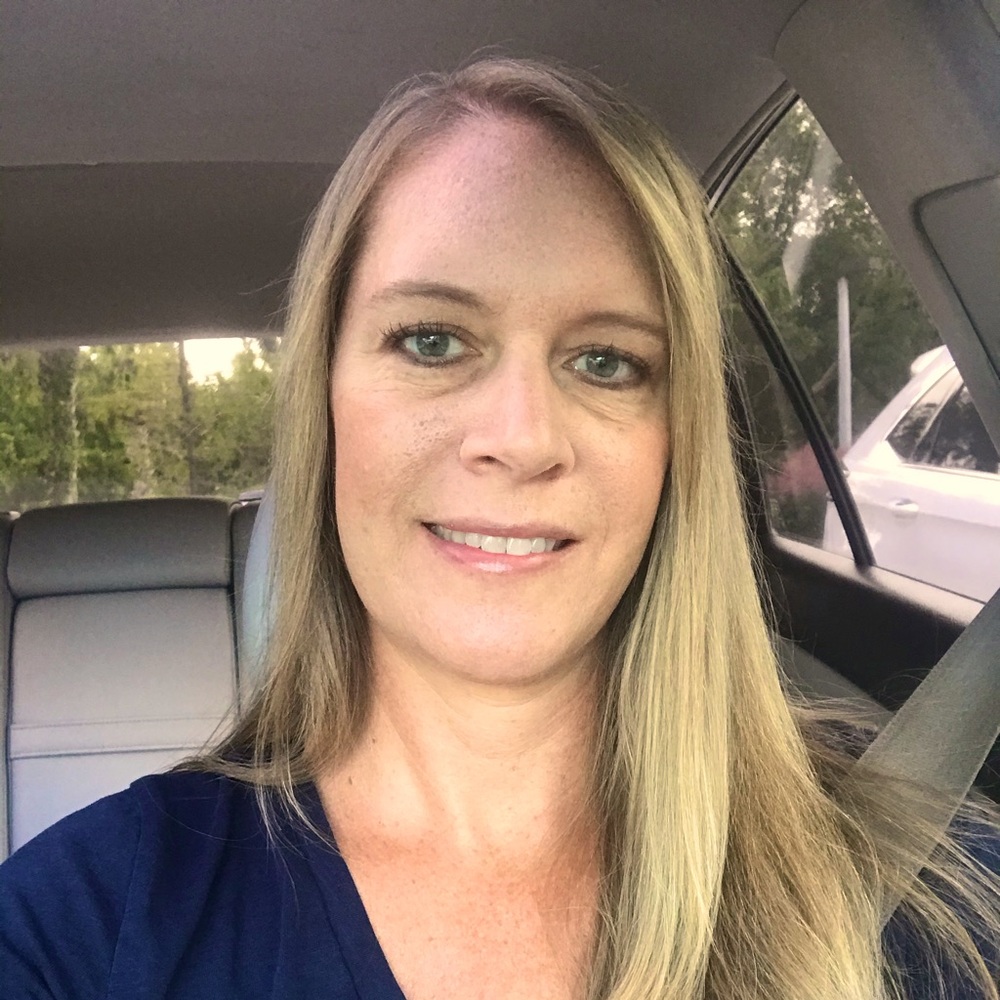 Meet your Posher, Julie